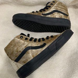 VANS SK8-HI (VELVET) TAN/BLACK RARE SNEAKERS